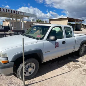 Chevy 2500 4x4 Truck