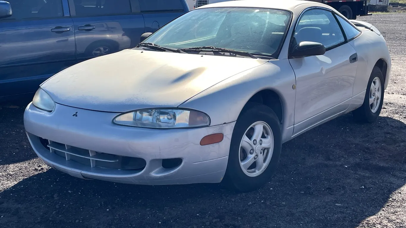 1996 Mitsubishi Eclipse (Has NM Title)