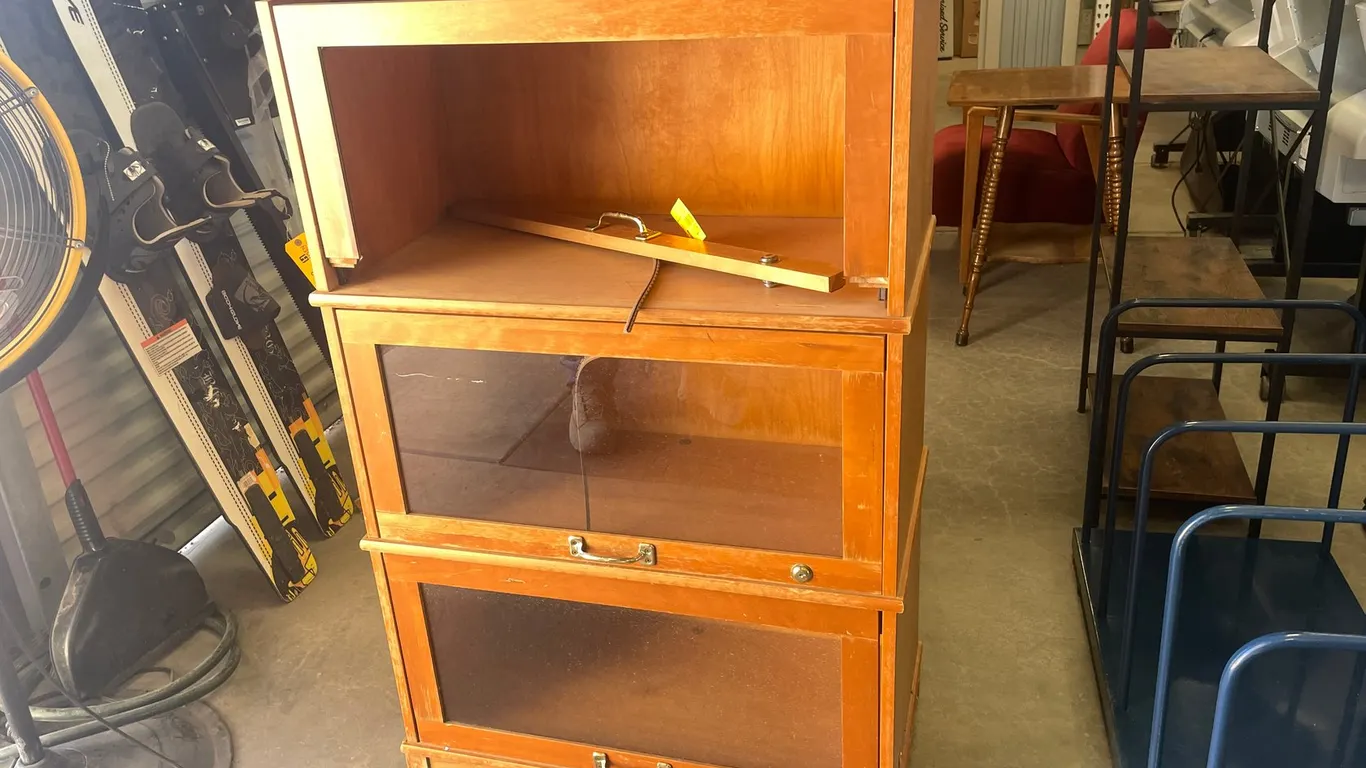 3 Tier Display Cabinet