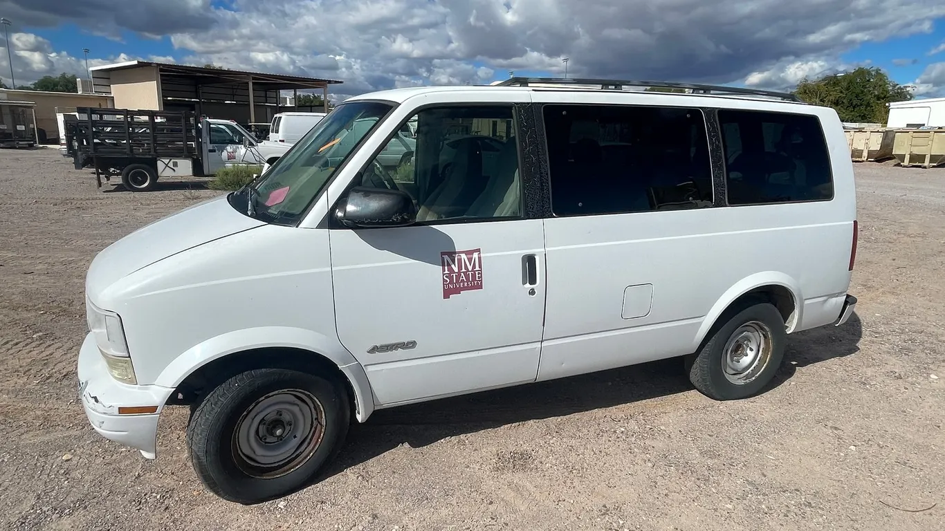 1999 Chevrolet Astro Van (Has NM Title)(Offsite at NMSU)