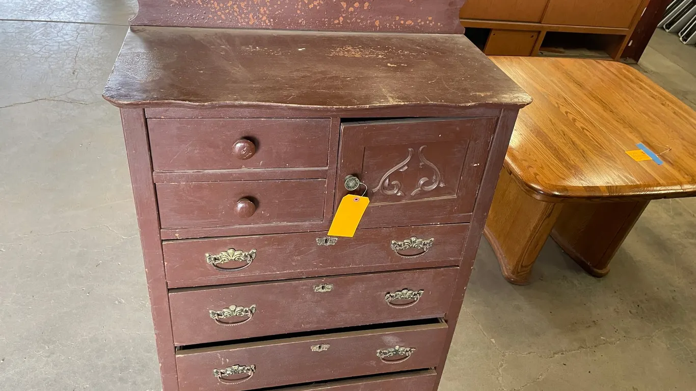 Chest of Drawers