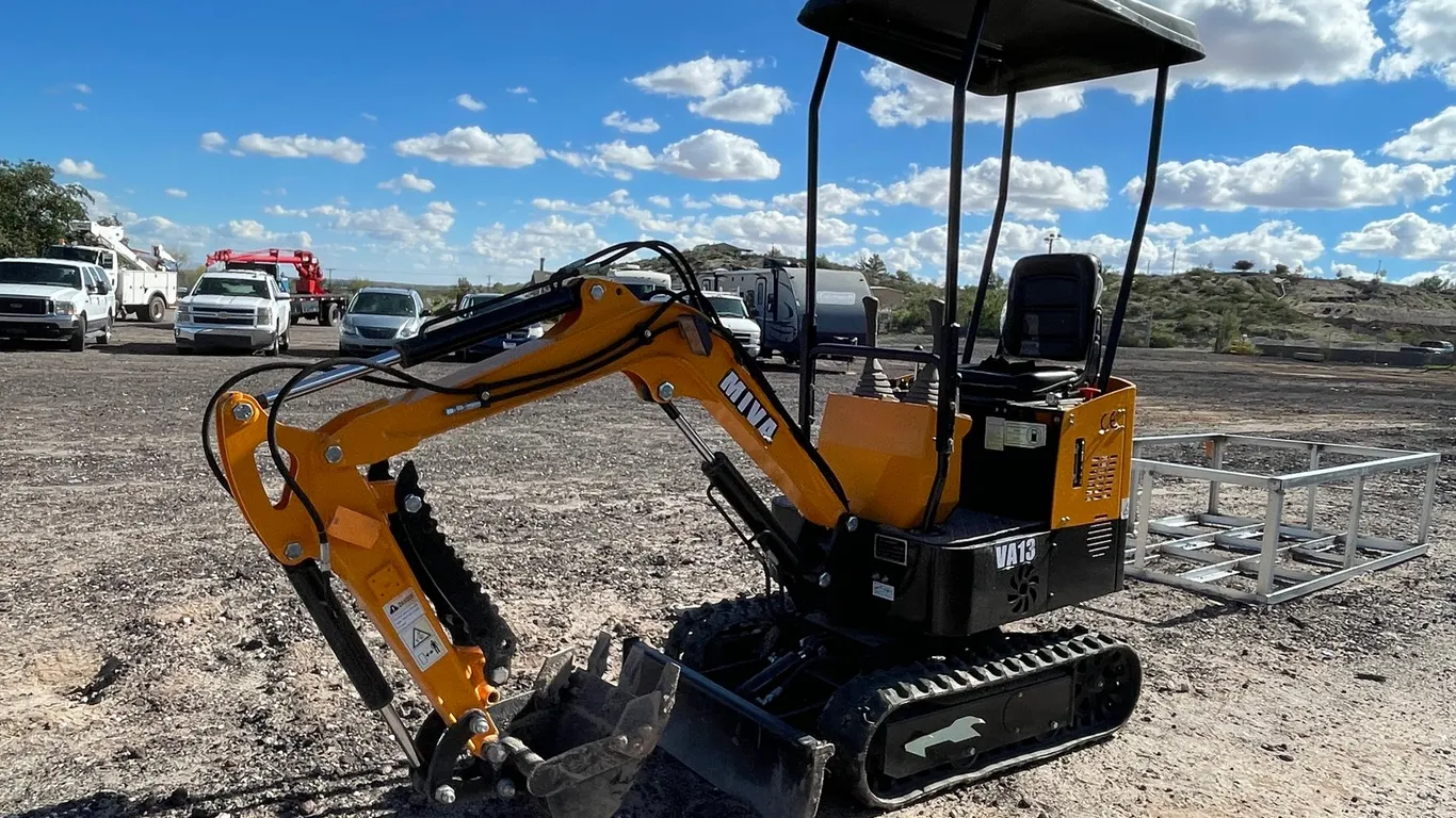 Mini-Excavator