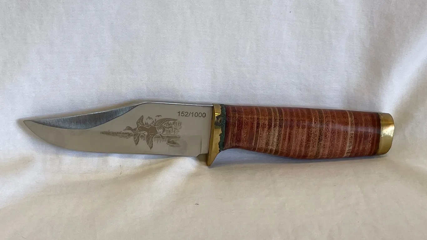 Ducks Unlimited Collectible Knife