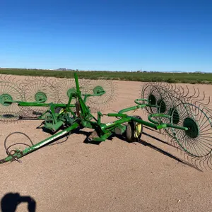 John Deere 702 Hay Rake (Off-site in Deming, NM)