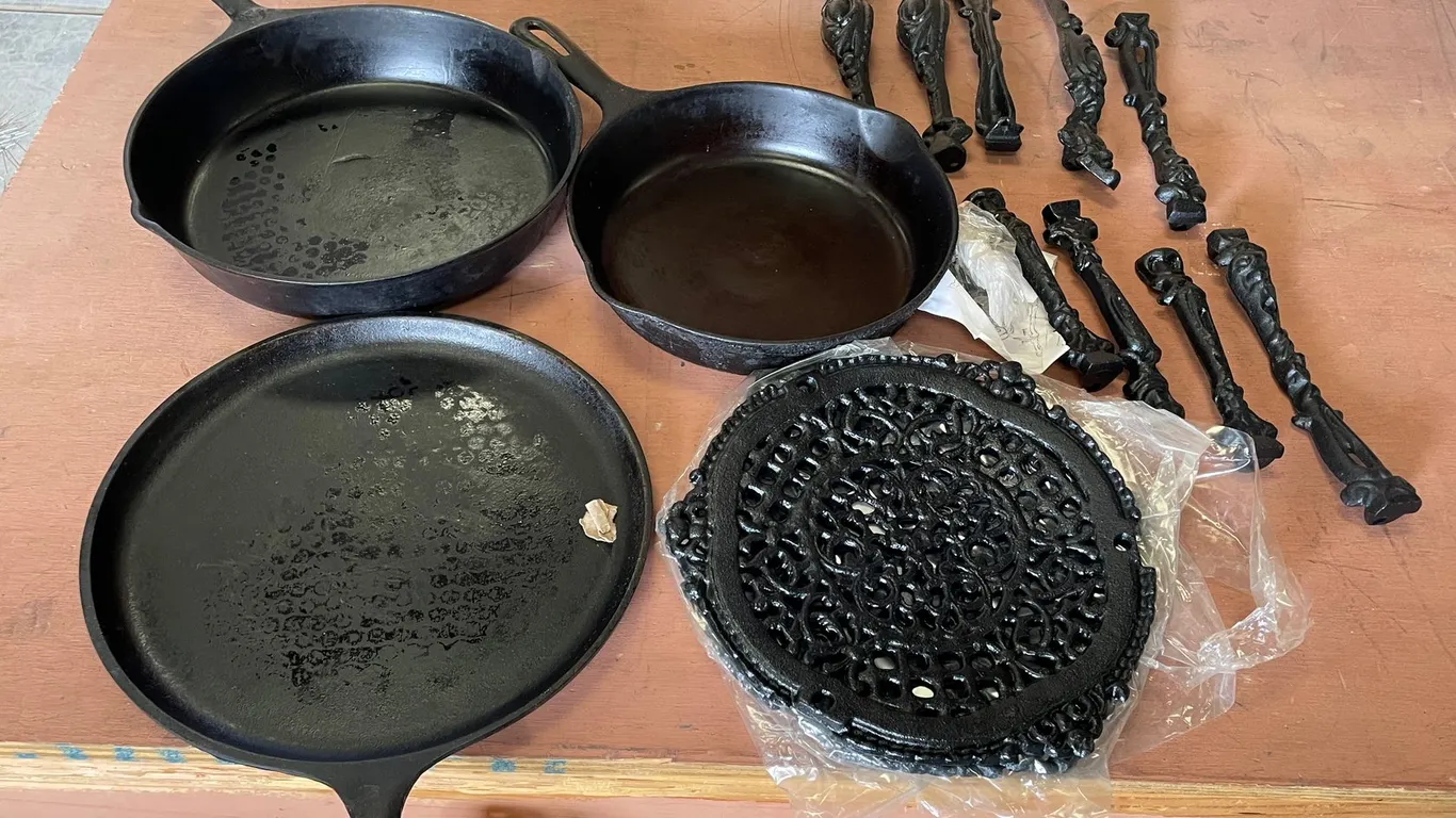 Cast Iron Lot