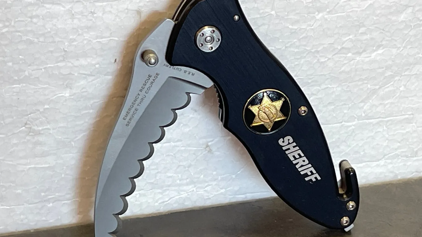 Sheriff Window Breaker