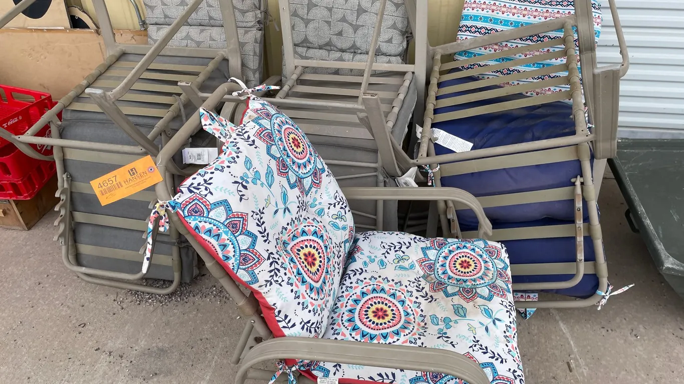 (7) Lawn Chairs