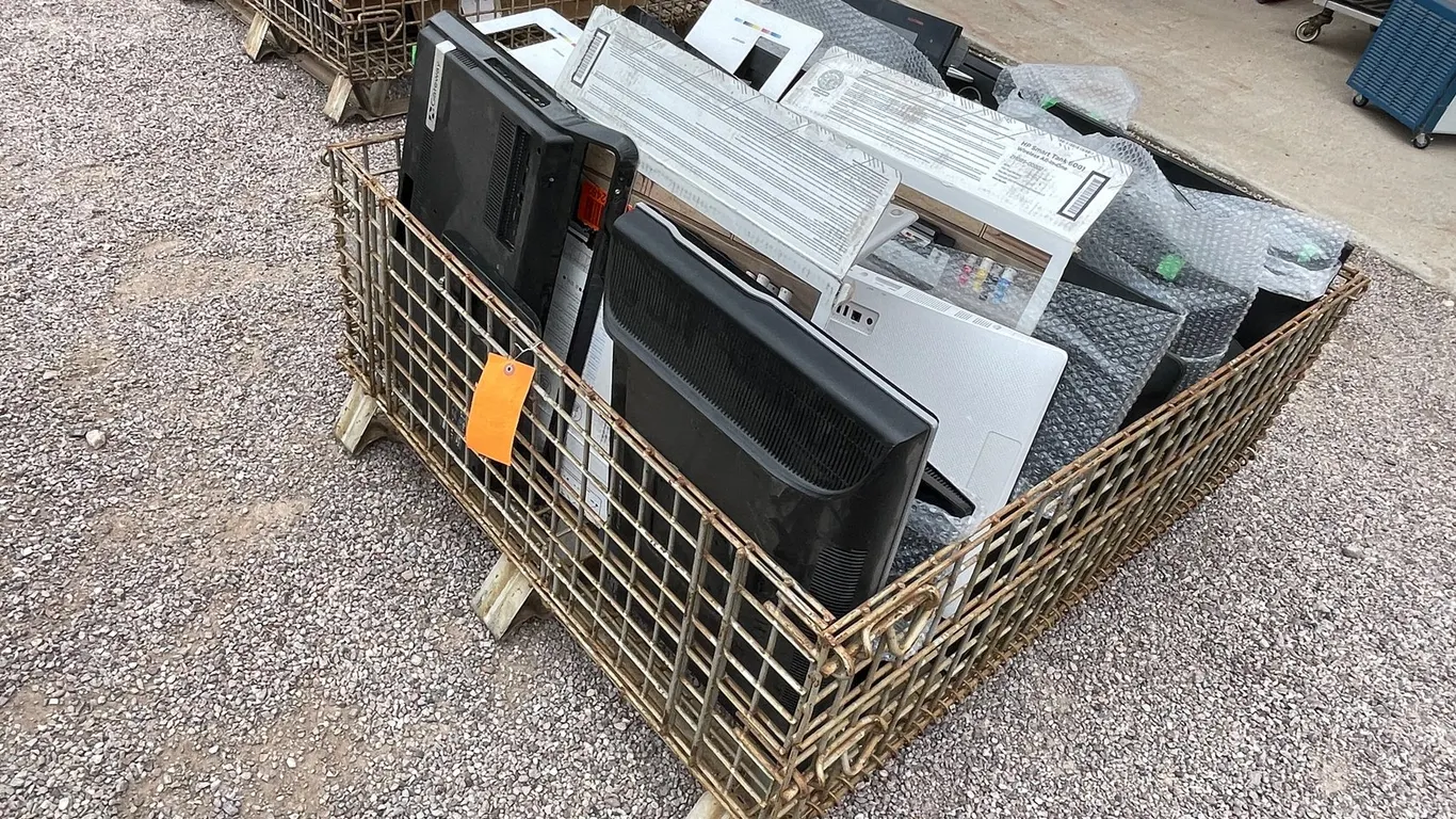 Bulk Lot of Various Workstation Style Computers