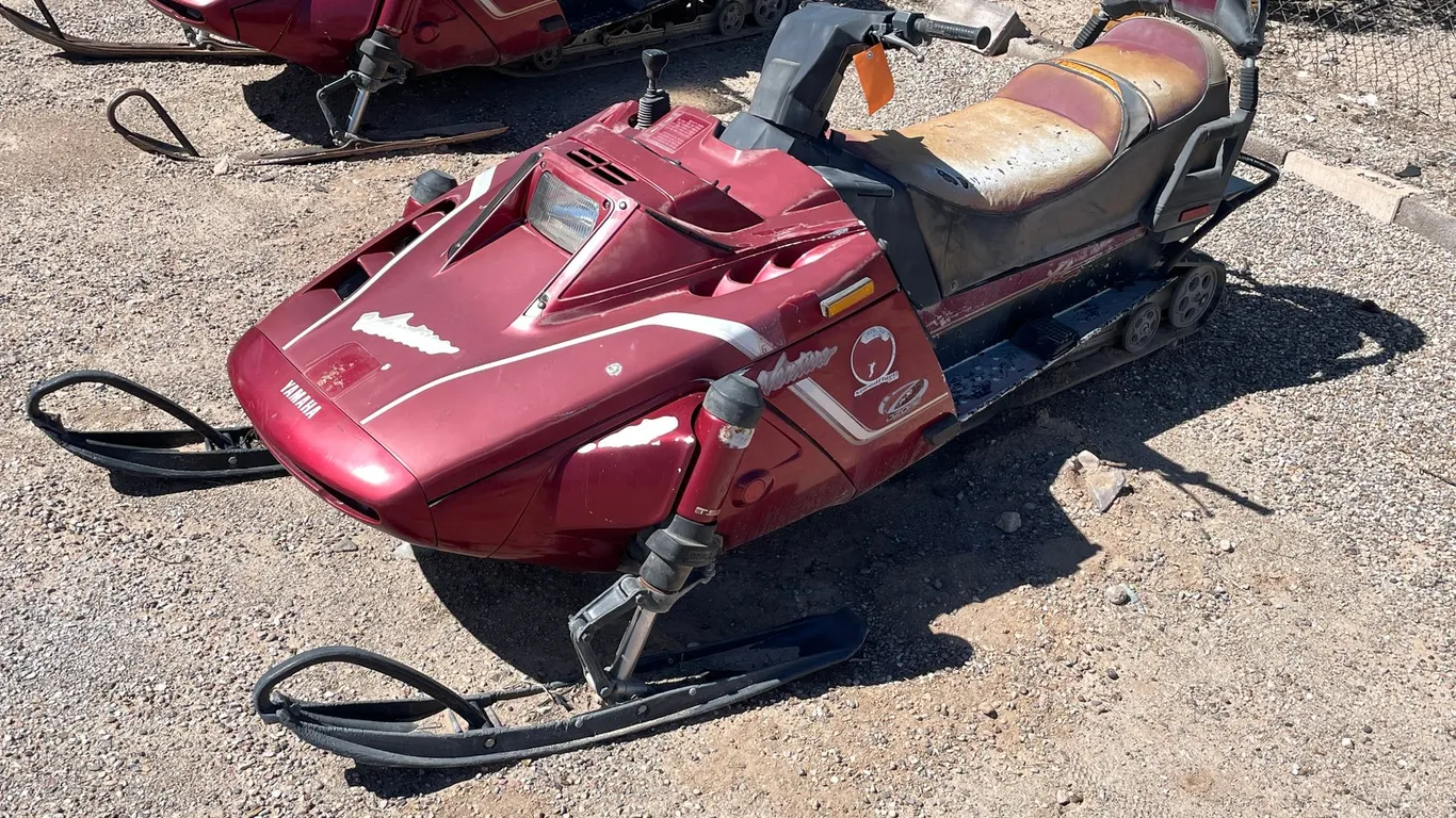 Yamaha Venturo Snowmobile