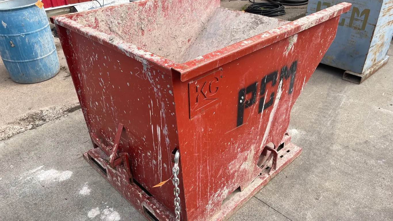 Kit Container Hopper with Fork Pockets