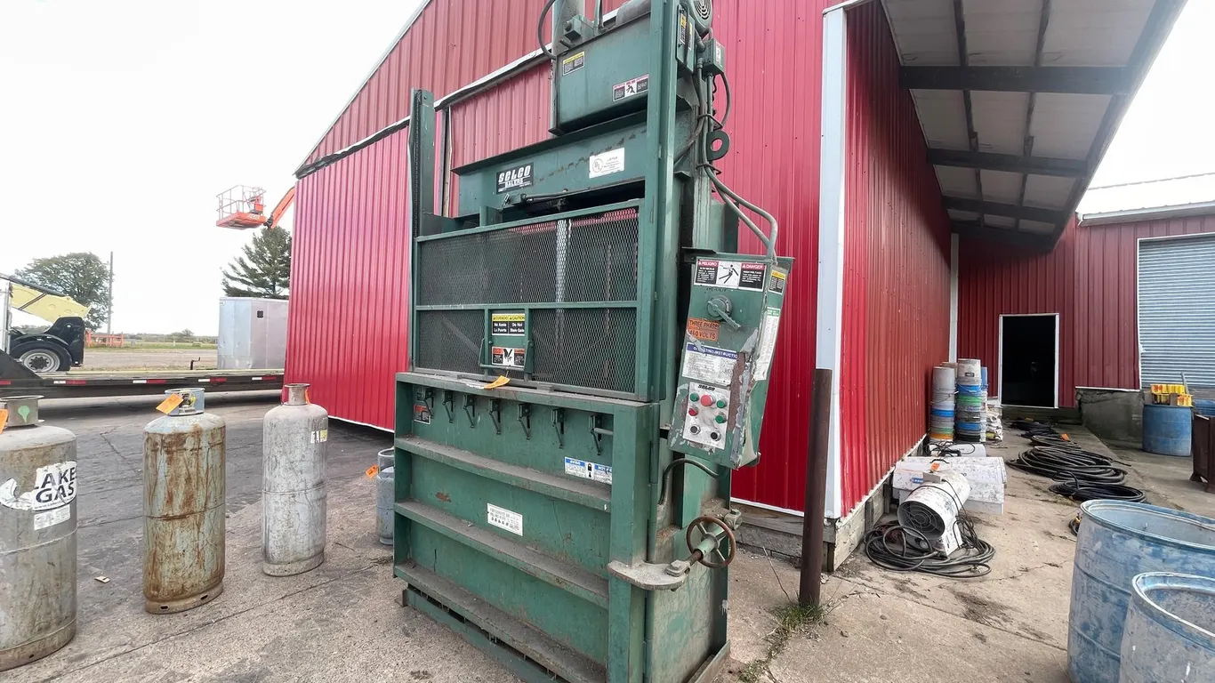 Selco V5-HD Baler