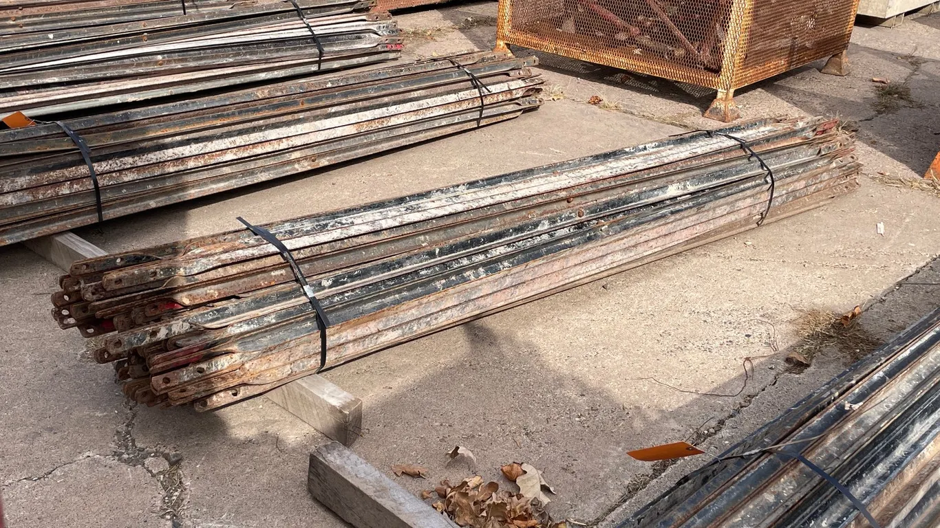 (50) Scaffolding Cross Supports