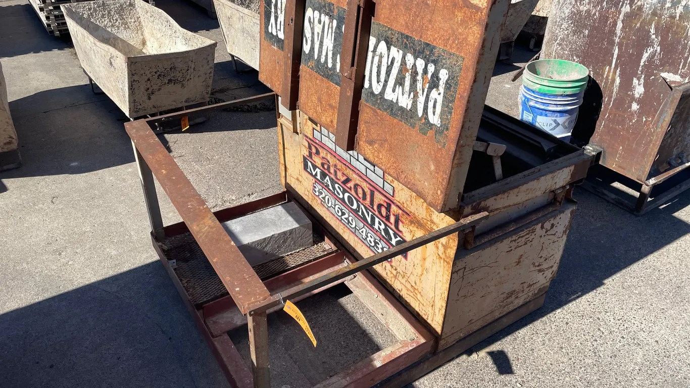 Job Box with Material Rack