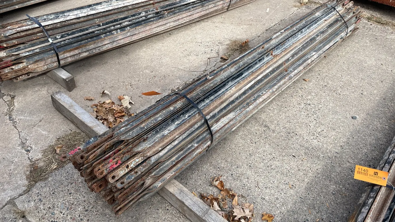 (50) Scaffolding Cross Supports