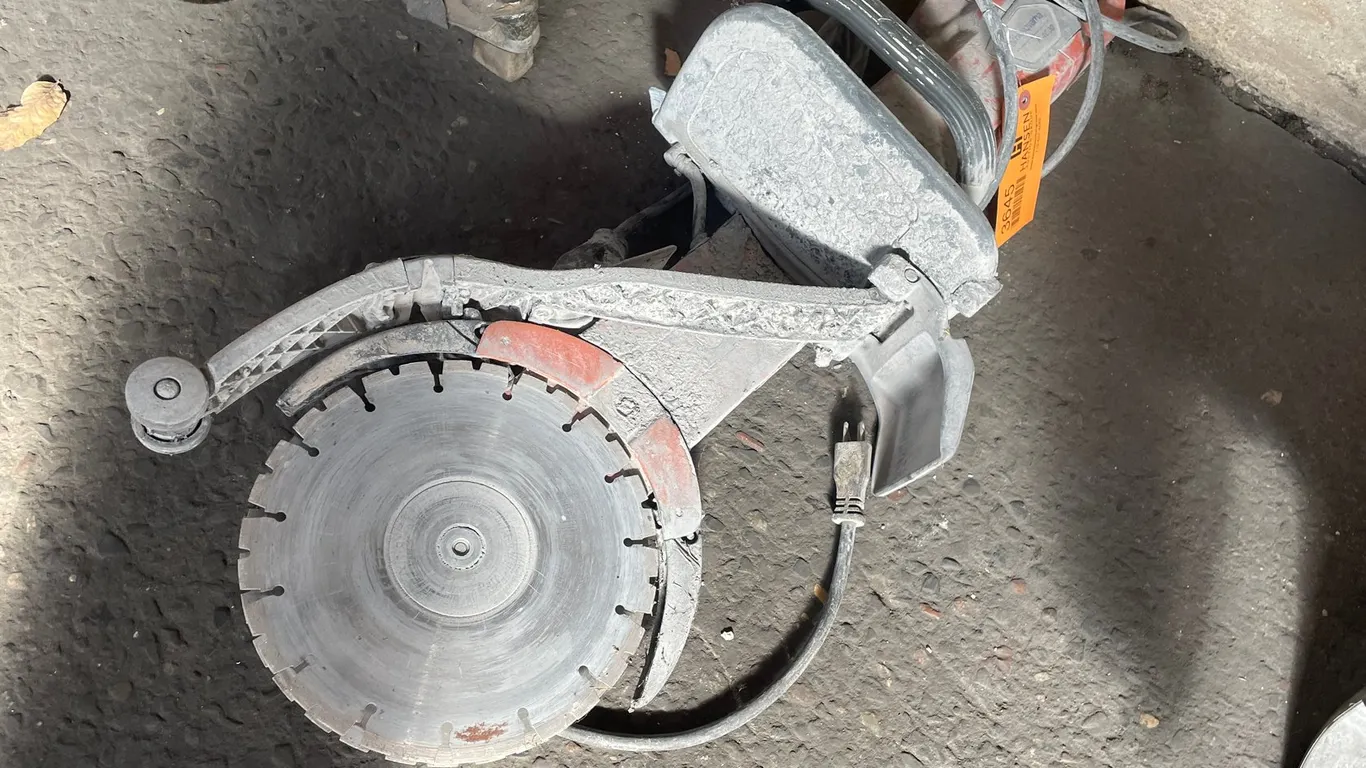 Husqvarna K4000 Corded Concrete Saw