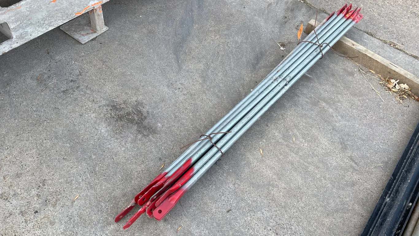 (6) Scaffolding Tube Braces