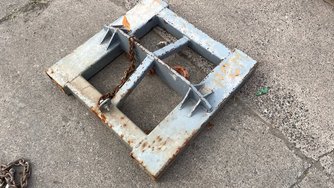 Forklift Crane Attachment