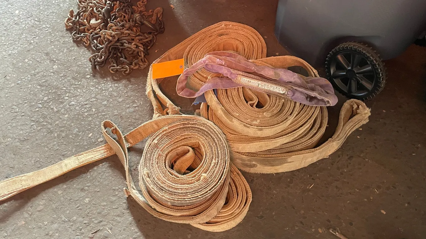 (8) Lifting Slings
