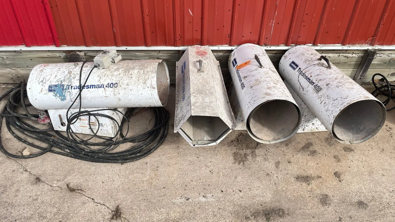 (4) Tradesman 400 Heaters
