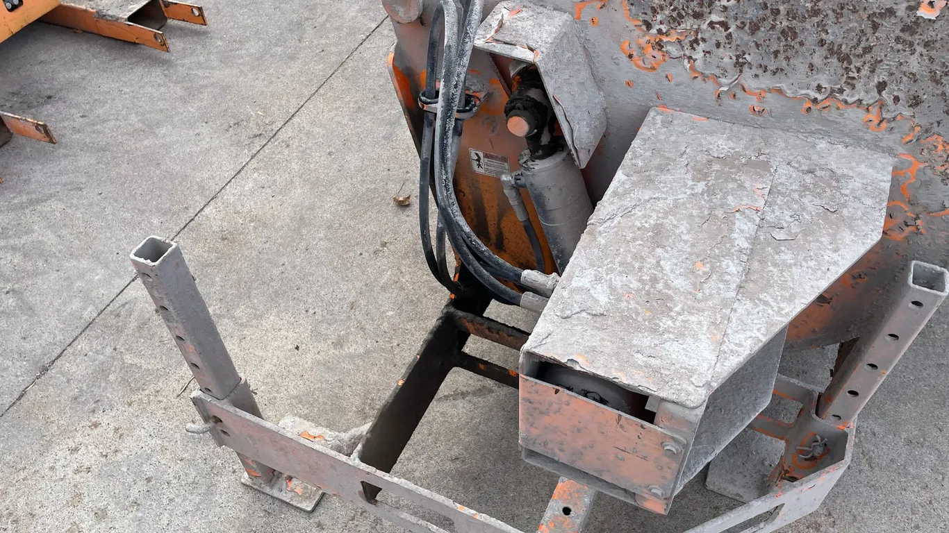 Mud Hog Grout & Mortar Mixer