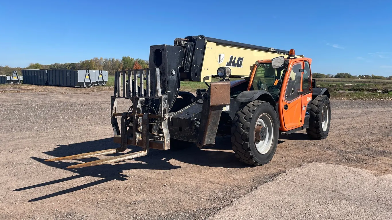 2016 JLG 1055 Telehandler