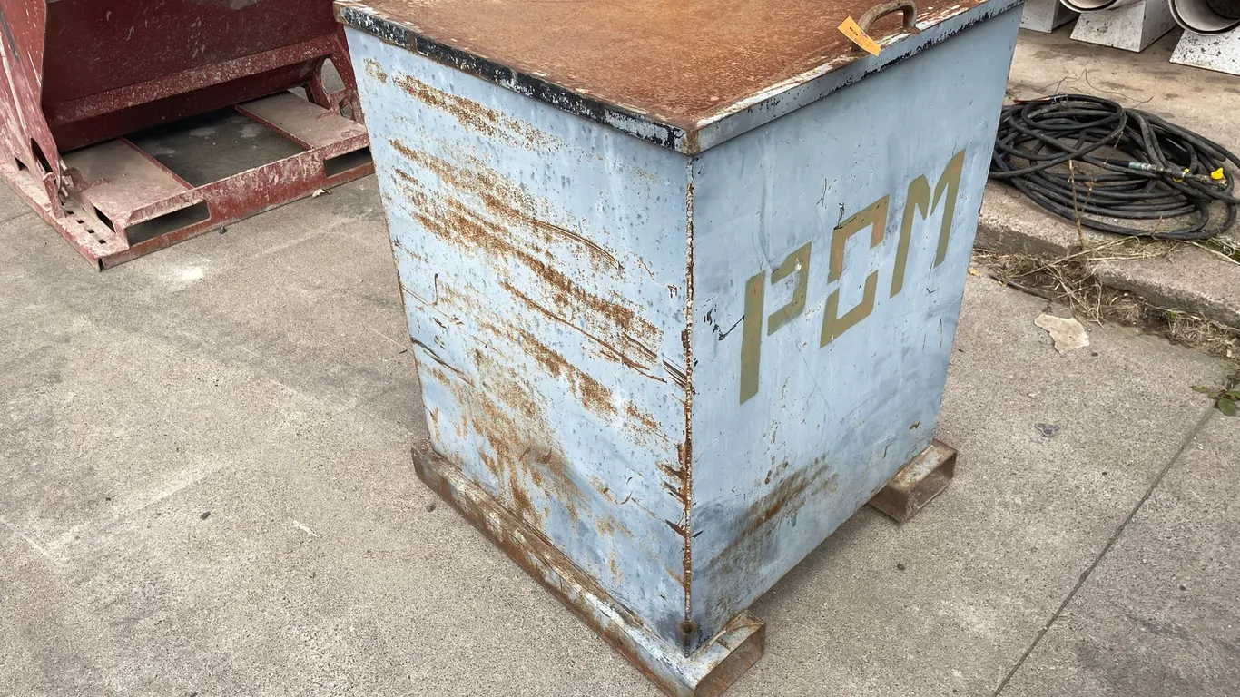 Diesel Tank in Containment Unit