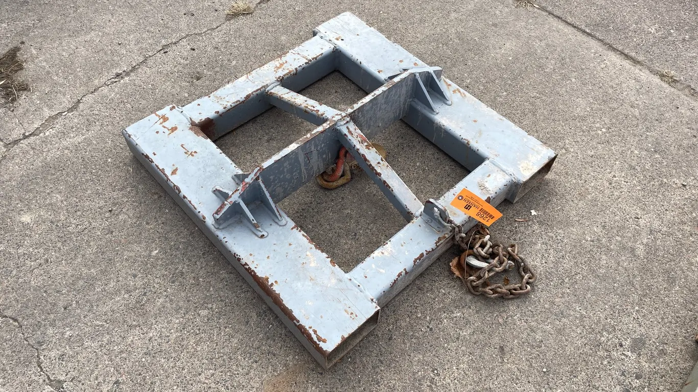 Forklift Crane Attachment