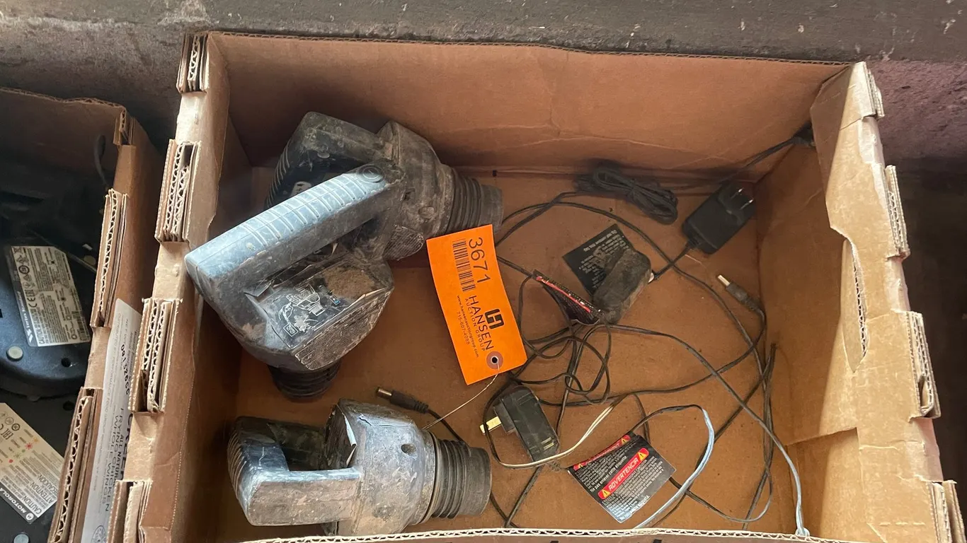 (3) Pump Zep Handles with Chargers
