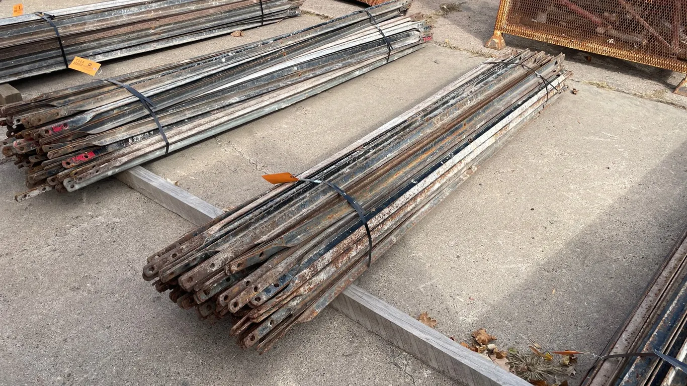 (50) Scaffolding Cross Supports