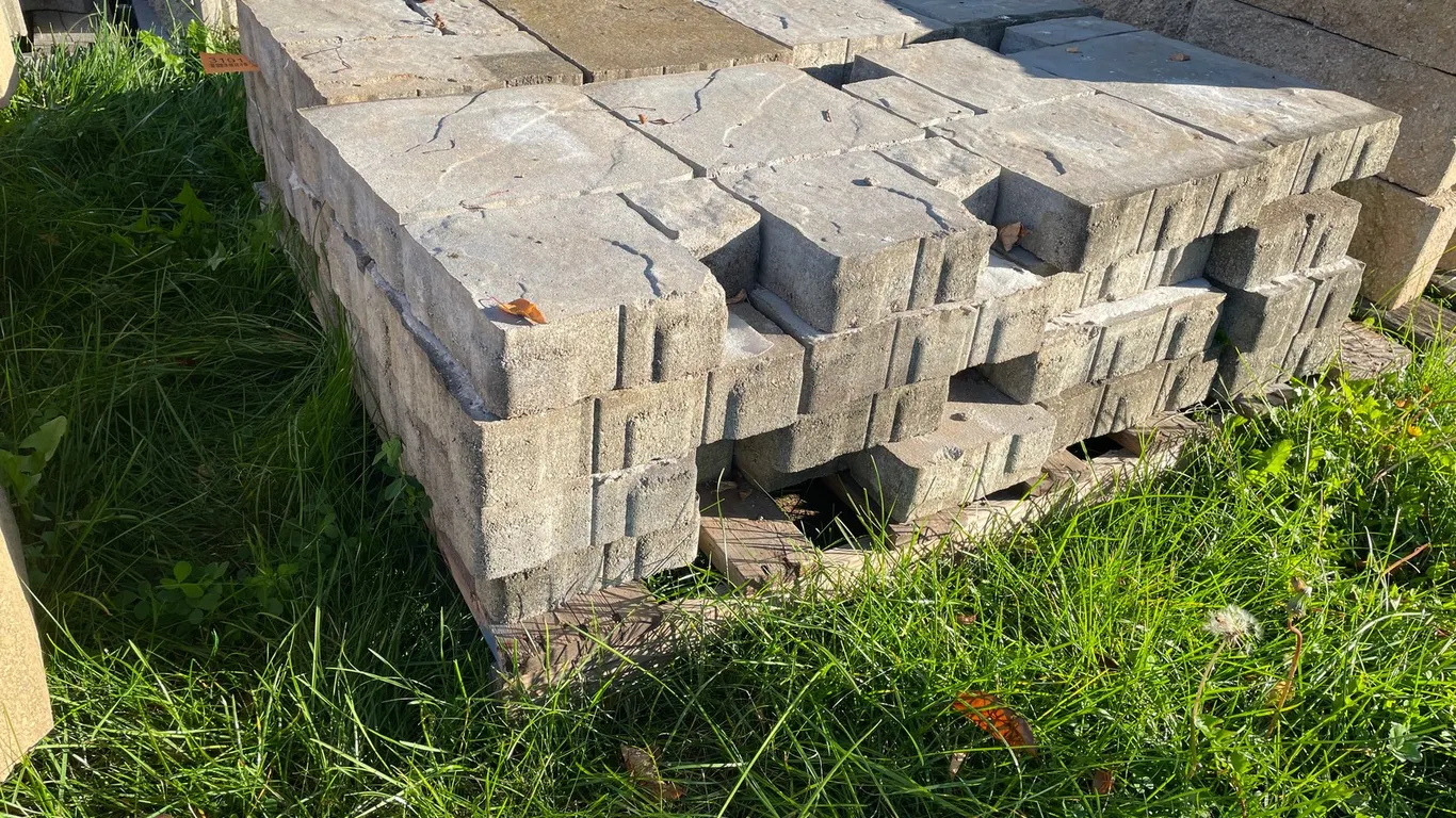 Pallets of Decorate Concrete Landscape Pavers