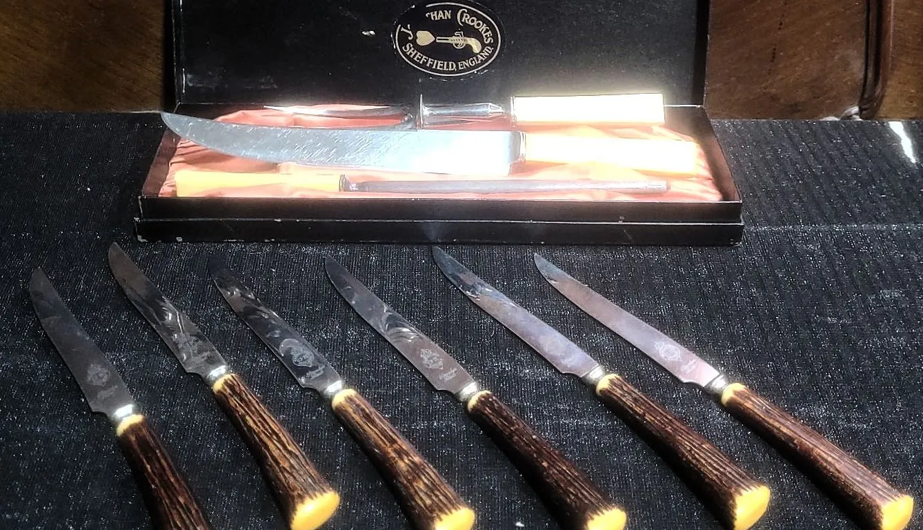 Jonathan Crookes Sheffield Carving Set With 6 Stag Handle Steak Knives In Box
