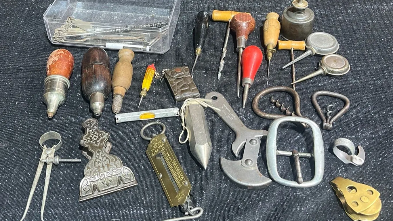 Antique and Vintage Tools, Klein, Stanley, Royal, Handy Twine Knife