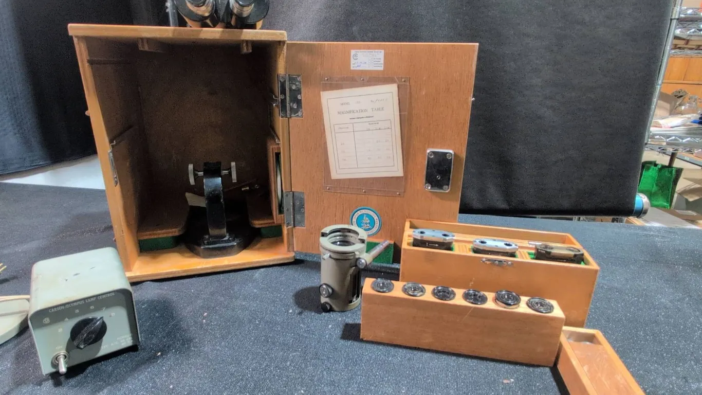 EXB Metallurgical Microscope Set With Objectives, Accessories, Carsen-Olympus Lamp Control
