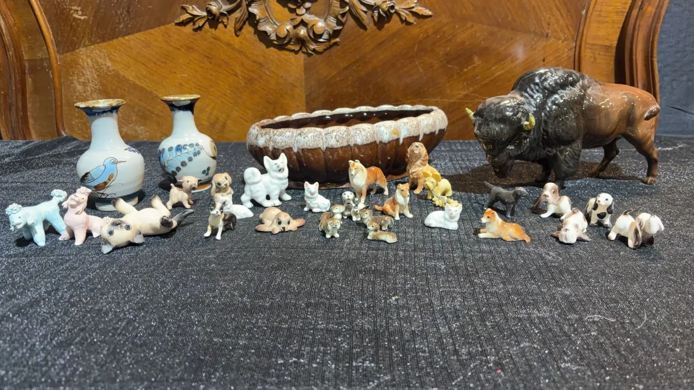 Miniature Dog Figurines, Engeline Pottery Canada 1033 Dish, Bird Vases, Bison