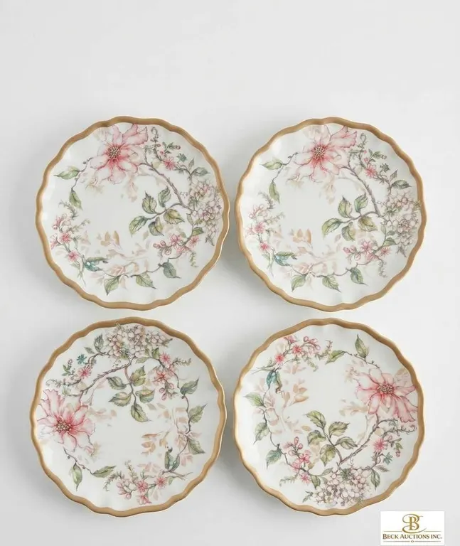 4 Melamine Plates with Floral Design and Gold Edging