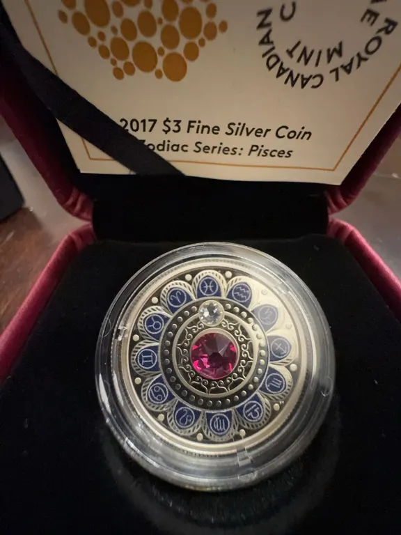 2017 Royal Canadian Mint $3 Fine Silver Coin Zodiac Series: Pisces Swarovski Crystal