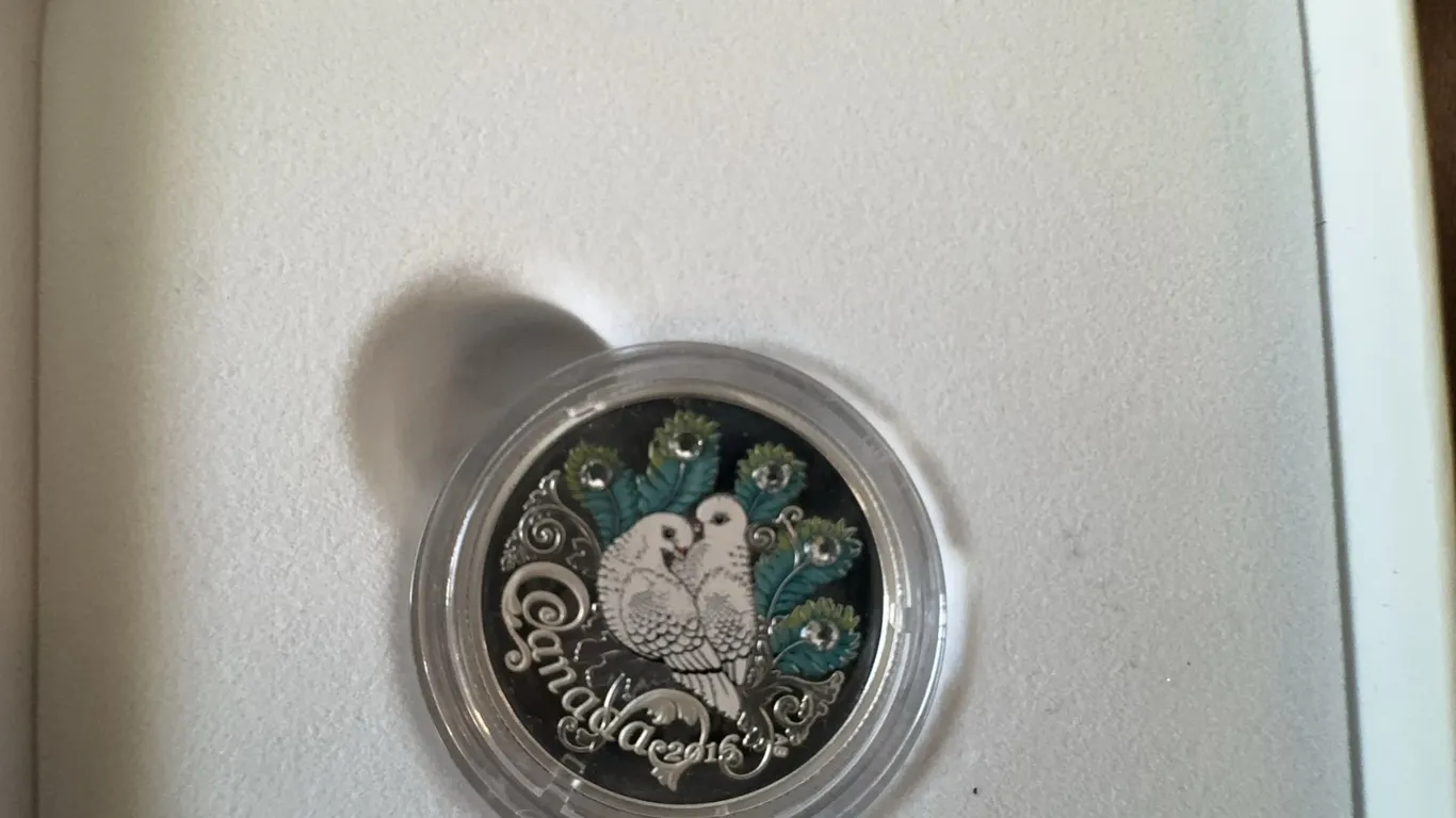 2016 $10 Fine Silver Coin Royal Canadian Mint Celebration of Love