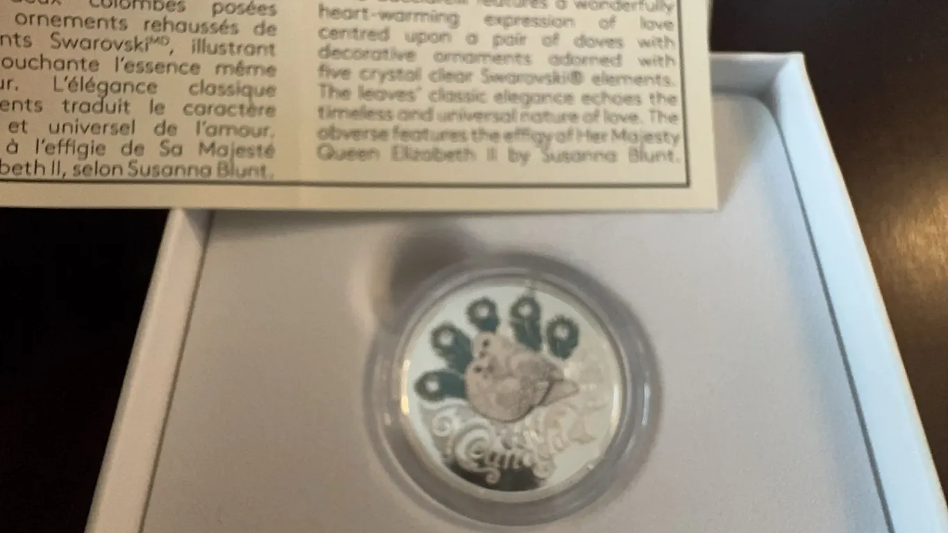 2016 $10 Fine Silver Coin Celebration Of Love Royal Canadian Mint 99.99% Silver