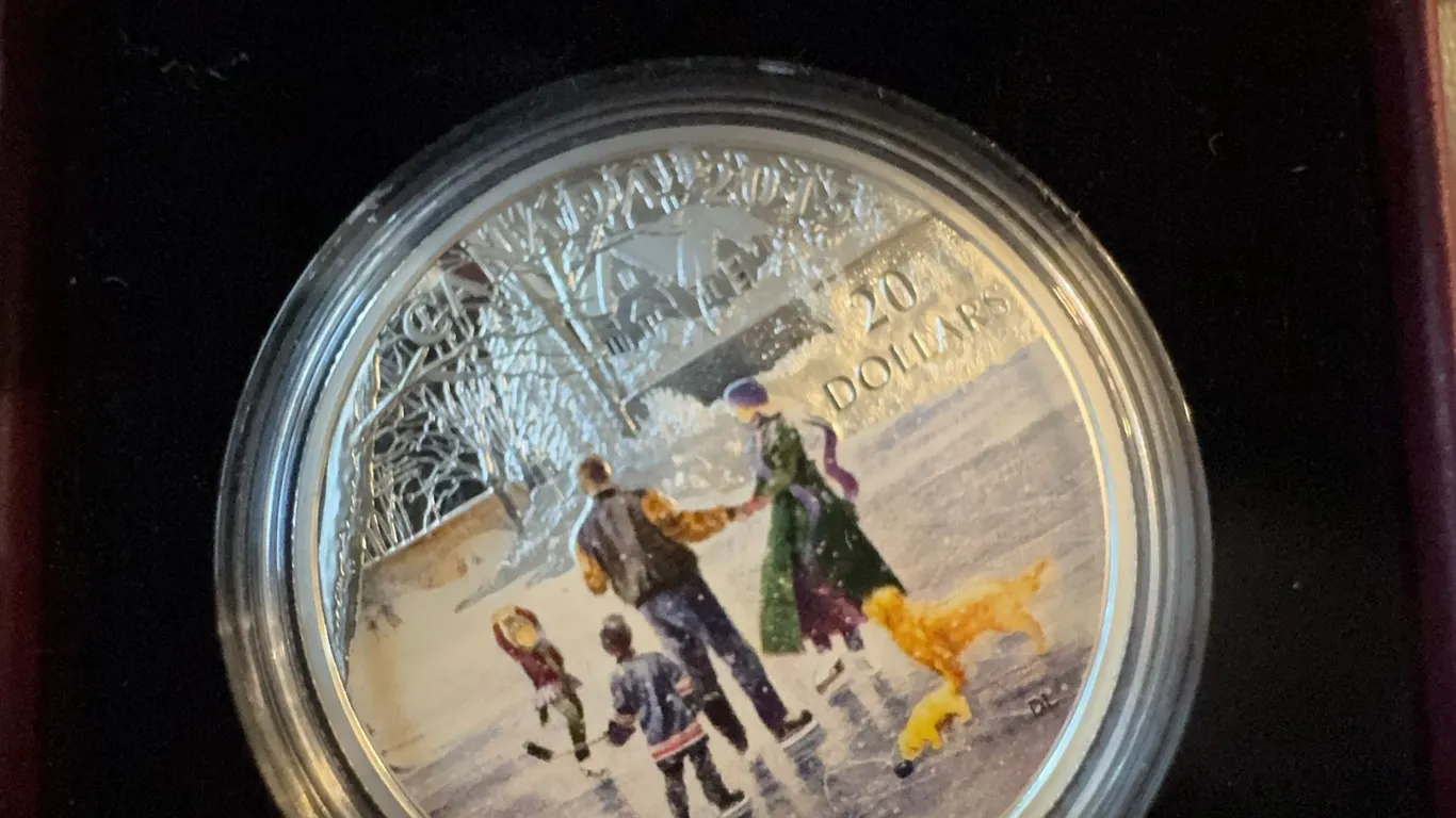 2017 $20 Pure Silver Coin Family Skating by Douglas R. Laird, 38mm, 31.39g, Canada