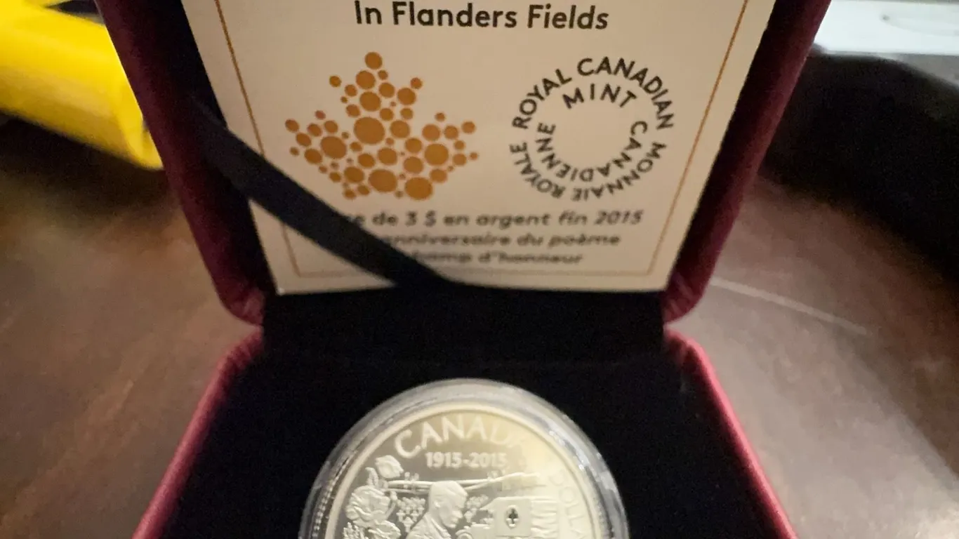 2015 $3 Fine Silver Coin Flanders Fields 100th Anniversary In Case & COA RCM