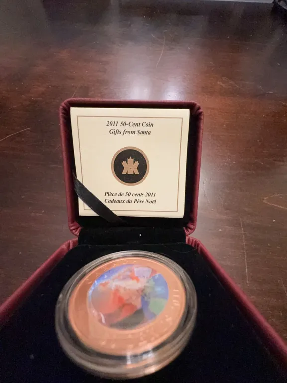 2011 Canada 50-Cent Coin Gifts from Santa Lenticular, Boxed, 35mm, Susanna Blunt Design