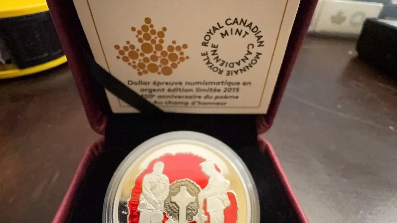 2015 Royal Canadian Mint $1 Proof Silver Dollar In Flanders Fields 100th Anniversary
