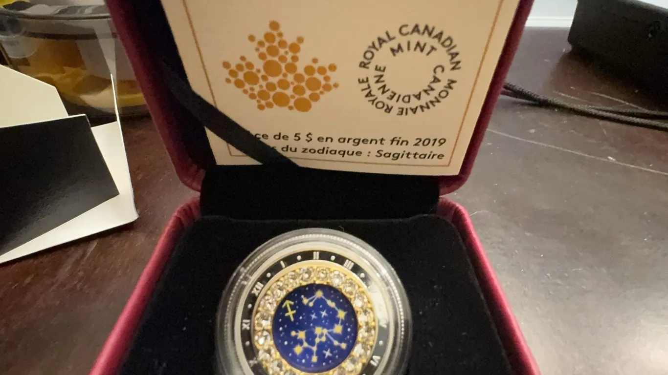 2019 $5 Fine Silver Coin Zodiac Series Sagittarius with Swarovski Crystals