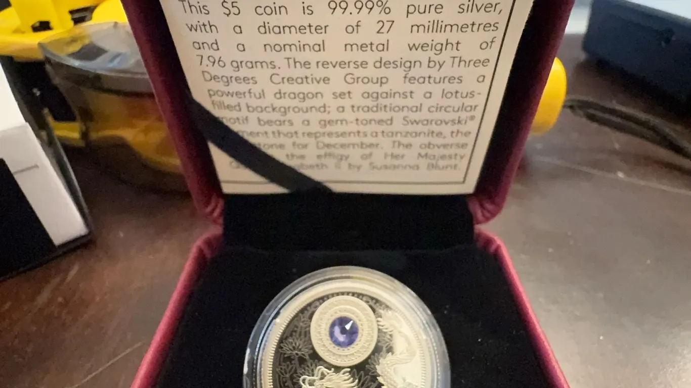 2016 $5 Canadian Fine Silver Coin December Birthstones Swarovski Dragon 27mm