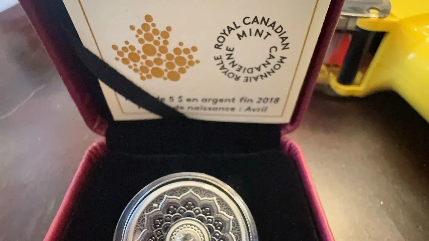 2018 $5 Fine Silver Coin Royal Canadian Mint Birthstones April with Swarovski Crystal