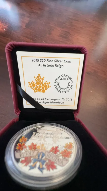 2015 $20 Fine Silver Coin A Historic Reign Royal Canadian Mint in Case