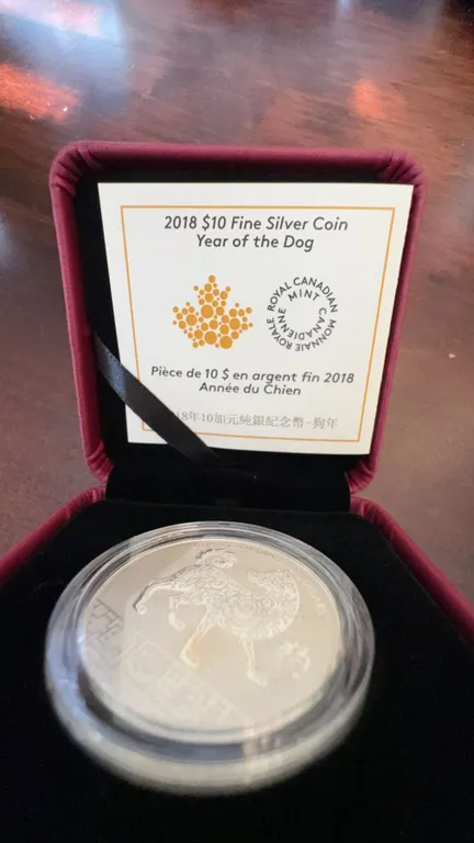 2018 $10 Fine Silver Coin Year Of The Dog Royal Canadian Mint, 99.99% Pure Silver