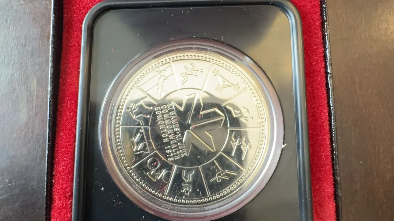 Canadian 2017 $20 Fine Silver Coin Zodiac Wolf, 50% Silver 50% Copper, Queen Elizabeth II