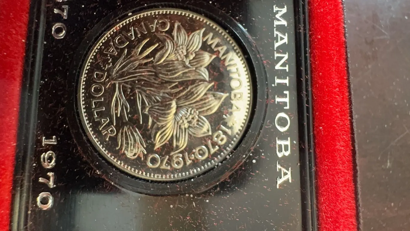 1970 Canada Manitoba Centennial Silver Dollar with Case