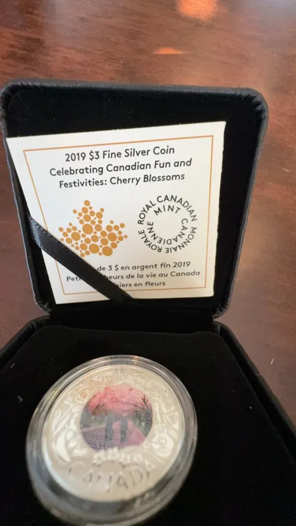 2019 Royal Canadian Mint $3 Fine Silver Coin Cherry Blossoms 7.96g